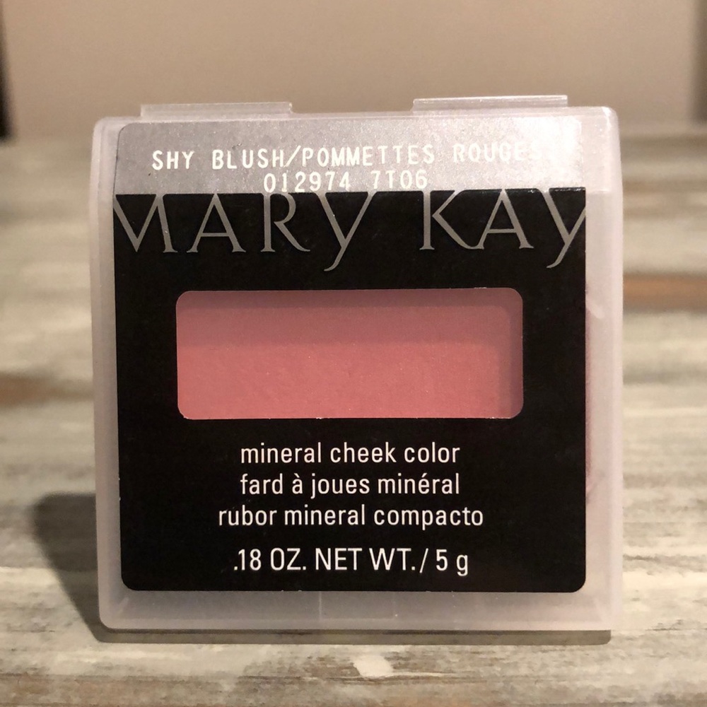 Mary Kay Shy Blush mineral cheek color